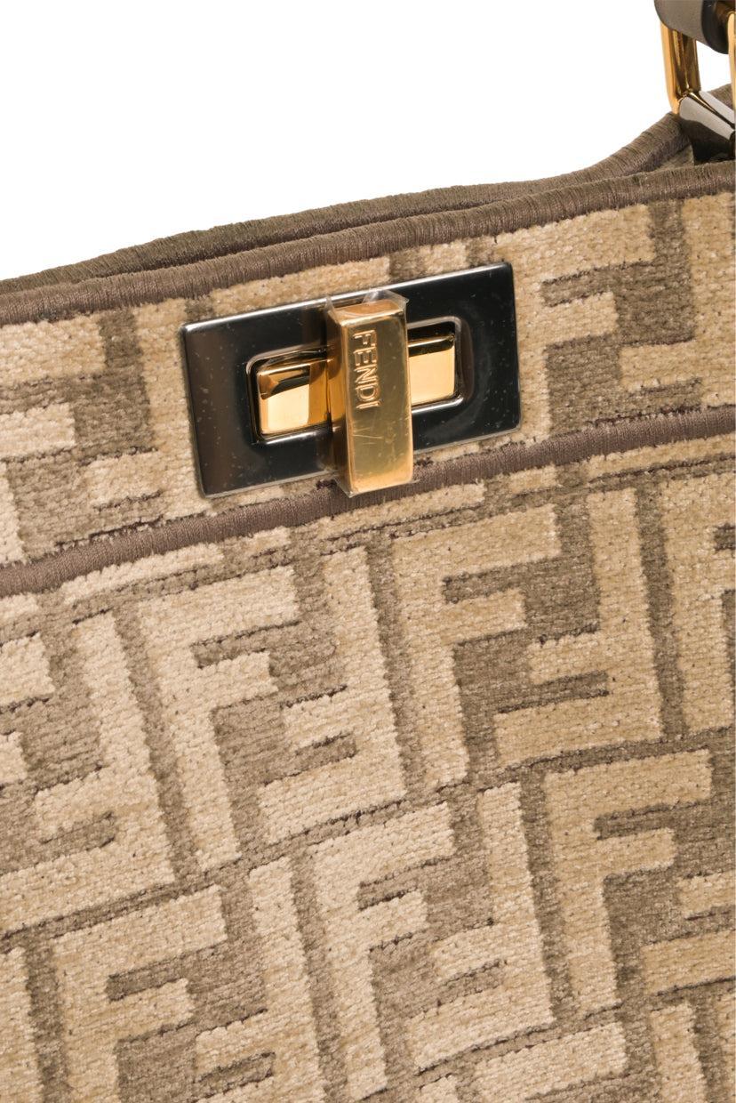 Fendi Peekaboo Iseeu Chenille Vitello Seta FF Bag