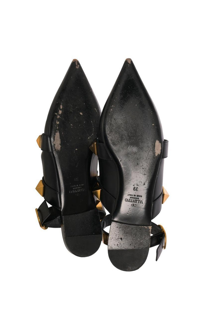 Valentino Size 39 Roman Stud Leather Pointed Toe Flats