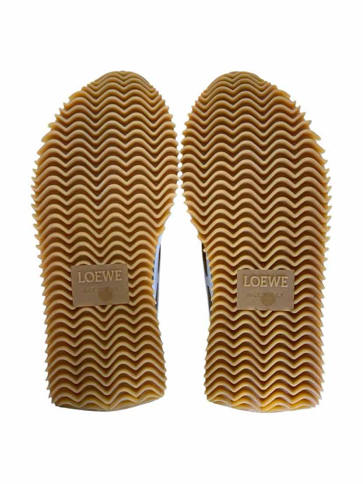 Loewe Size 38 Flow Runner