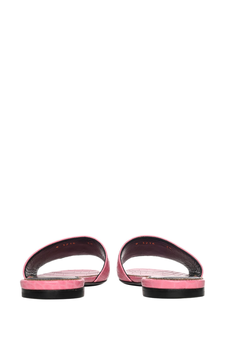 Tom Ford Size 38 Croc-Embossed Logo Slides