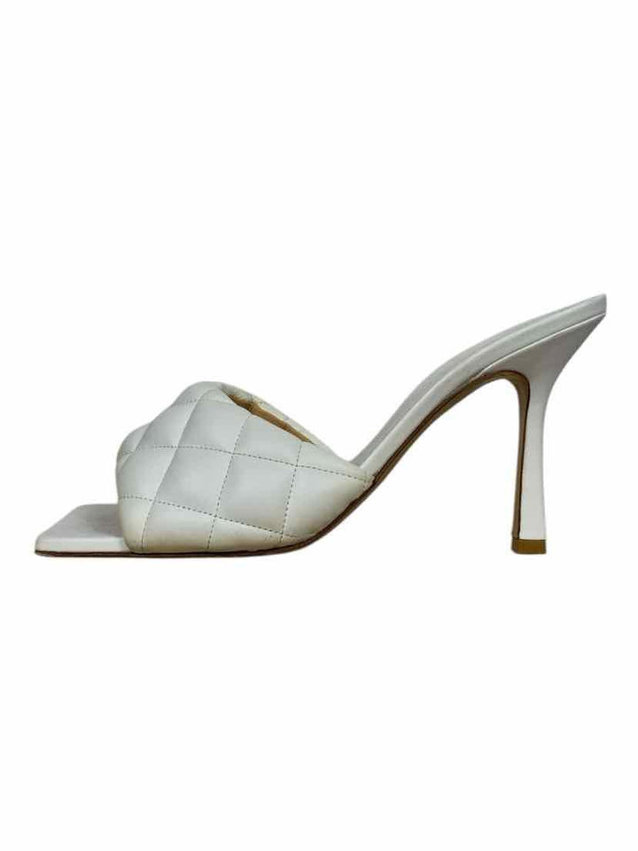 Bottega Veneta Size 38.5 Sandals