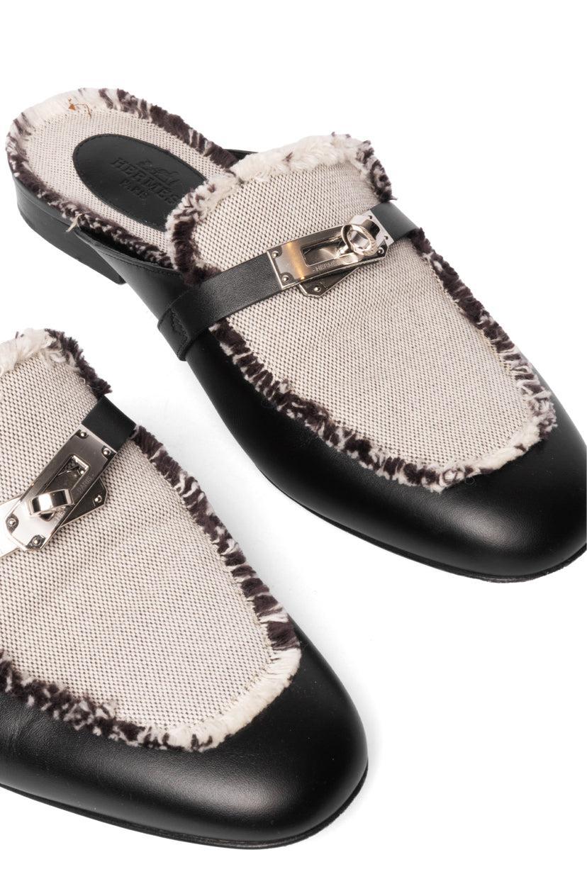 Hermes Size 38 Toile Calfskin Fringe Oz Mules