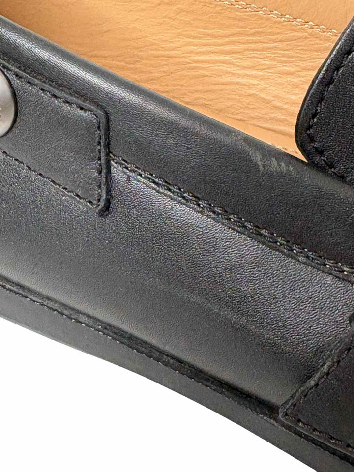 Louis Vuitton Monogram Leather Size 6.5 Loafers