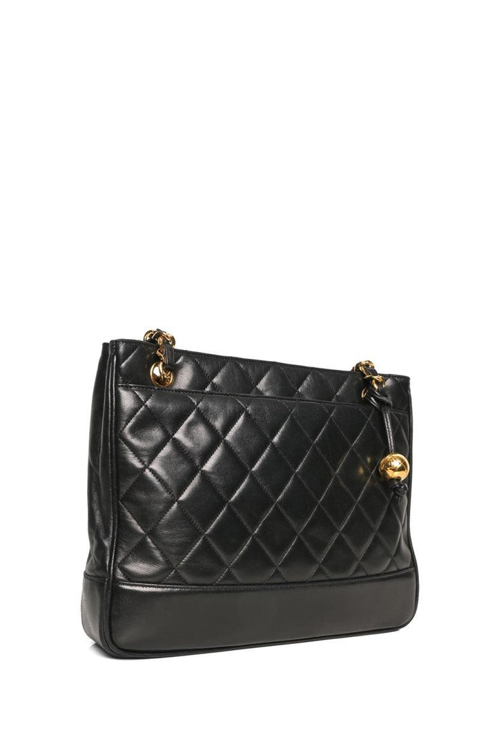 Chanel 1991-1994 Quilted Leather Chain Tote