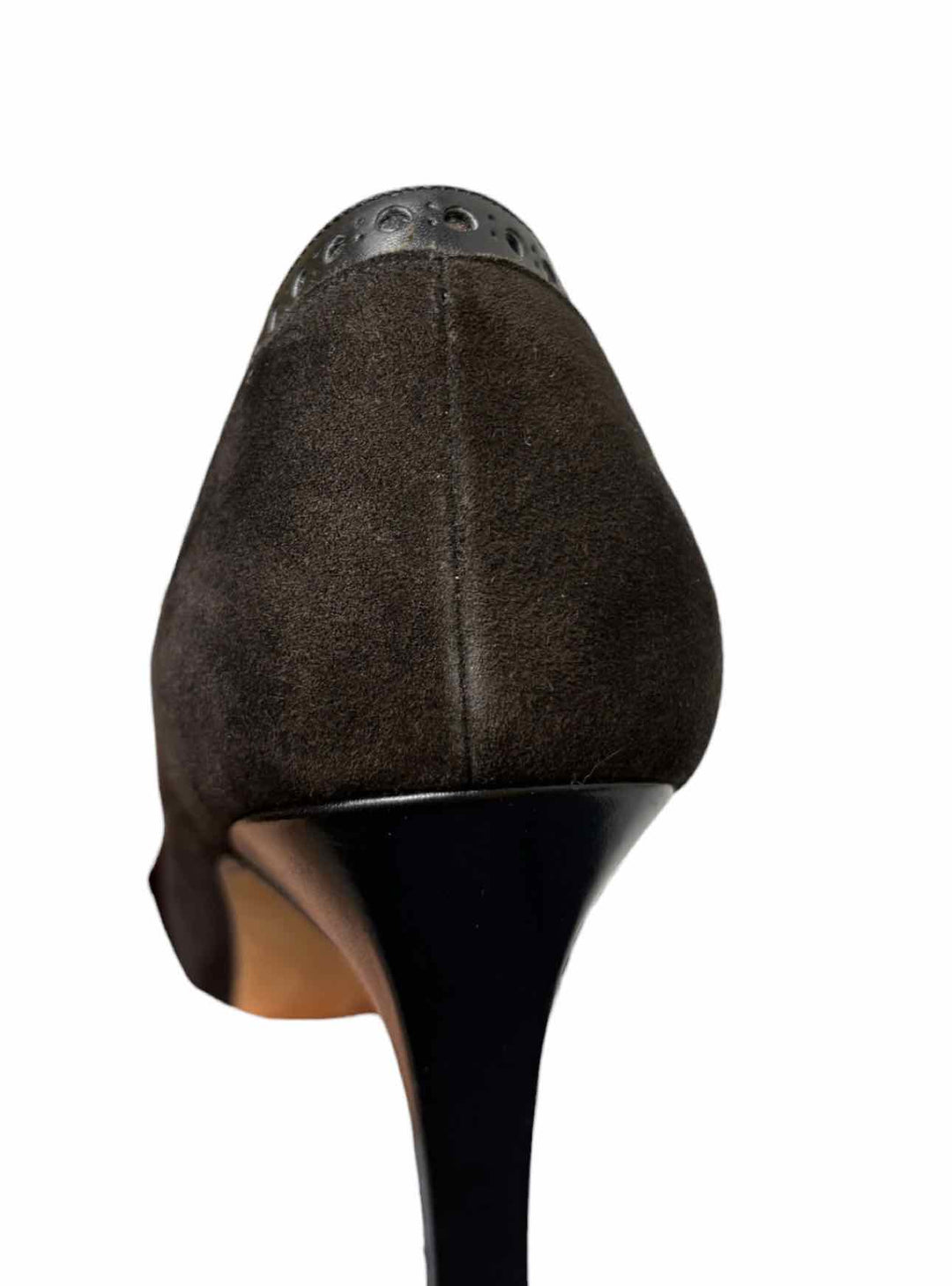 Manolo Blahnik Size 38 Suede & Leather Trim Pumps