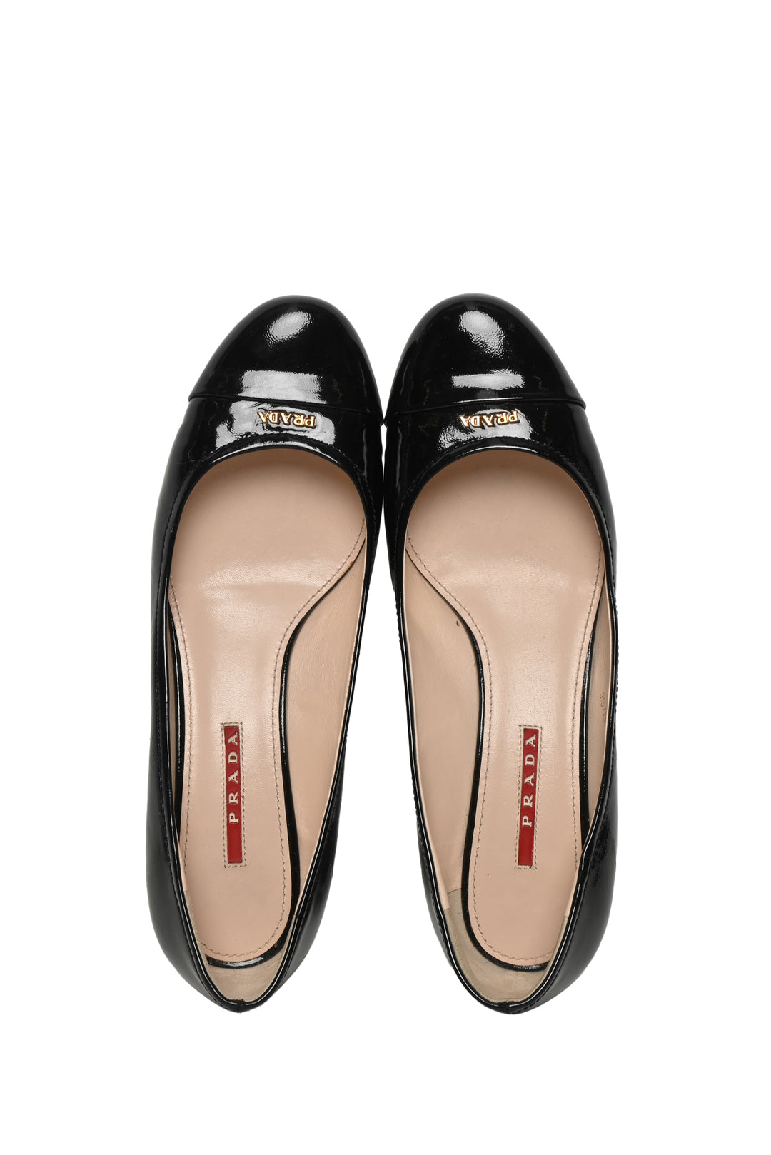 Prada Size 38.5 Patent Leather Block Heel Pumps