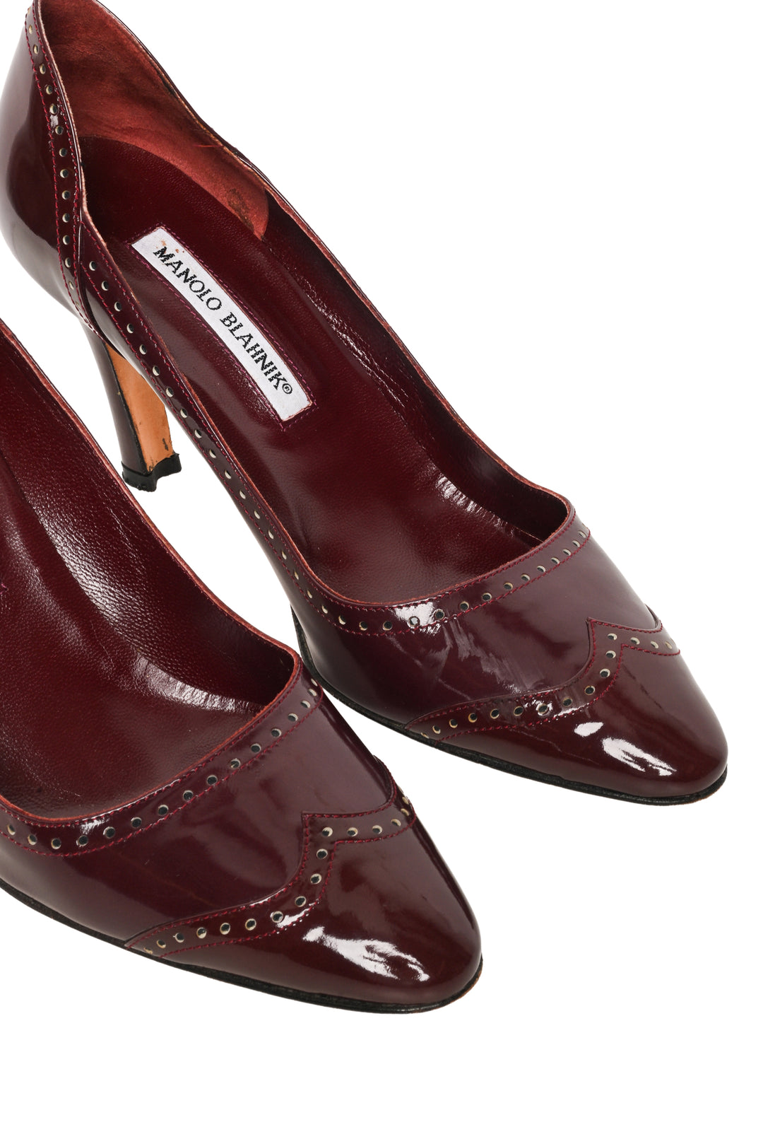 Manolo Blahnik Size 38 Patent Leather Brogue Pumps