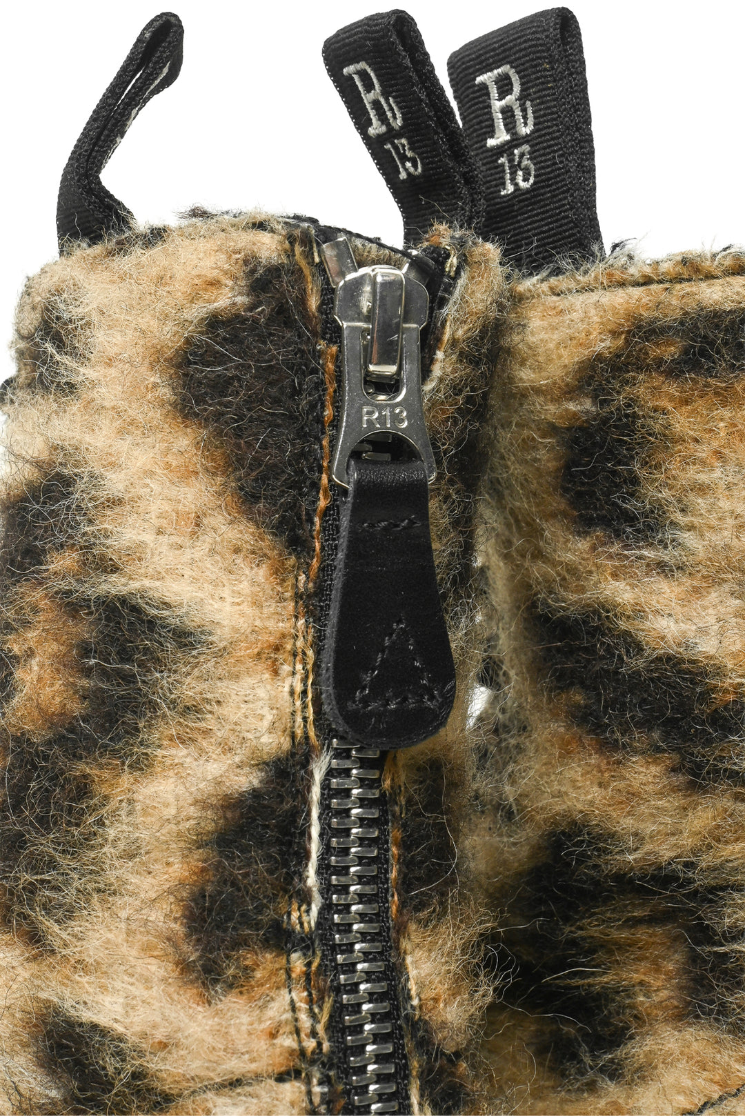 R13 Size 39 Single Stack Leopard Platform Boots