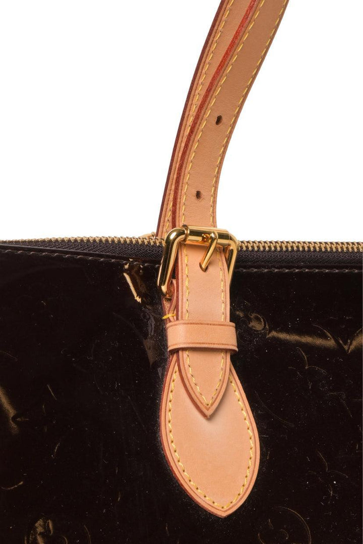 Louis Vuitton 2009 Vernis Rosewood Avenue Shoulder Bag