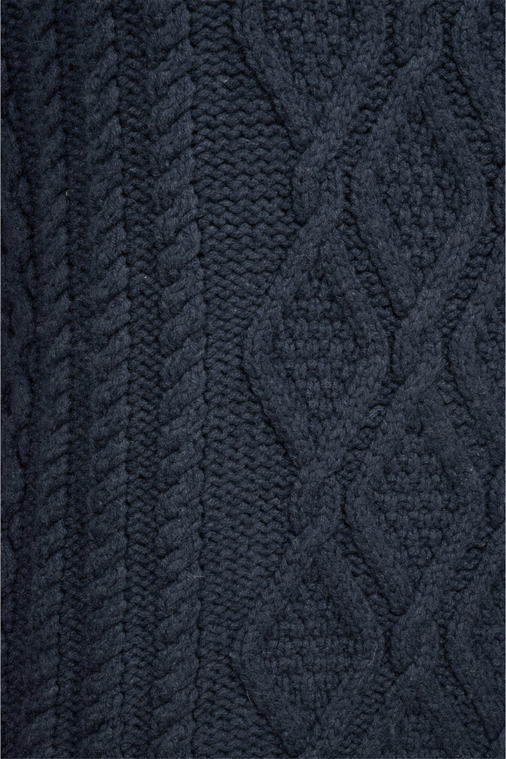 Queene and Belle Size 1 Turtleneck Cable Knit Cashmere Sweater