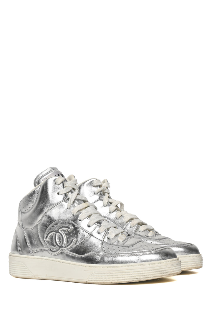 Chanel Size 38.5 High Top CC Sneakers