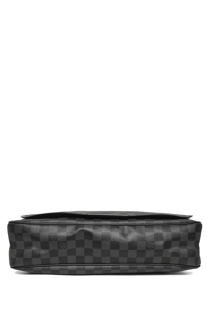 Louis Vuitton 2008 Daniel MM Messenger Bag