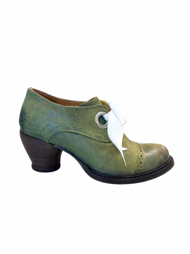 Fluevog Size 7.5 Pumps