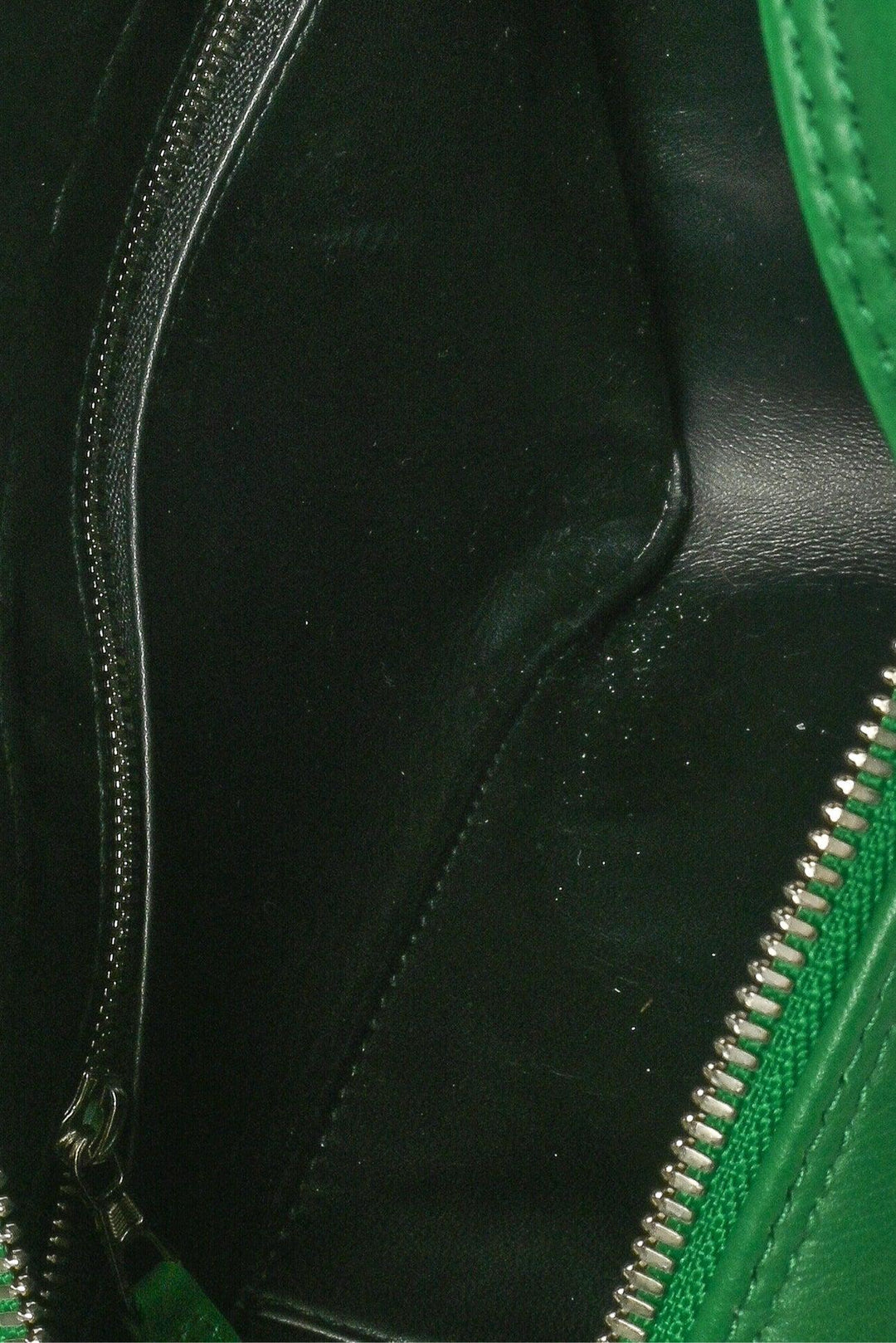 Balenciaga F/W 2017 Calfskin Leather Logo Triangle Duffle Crossbody Small