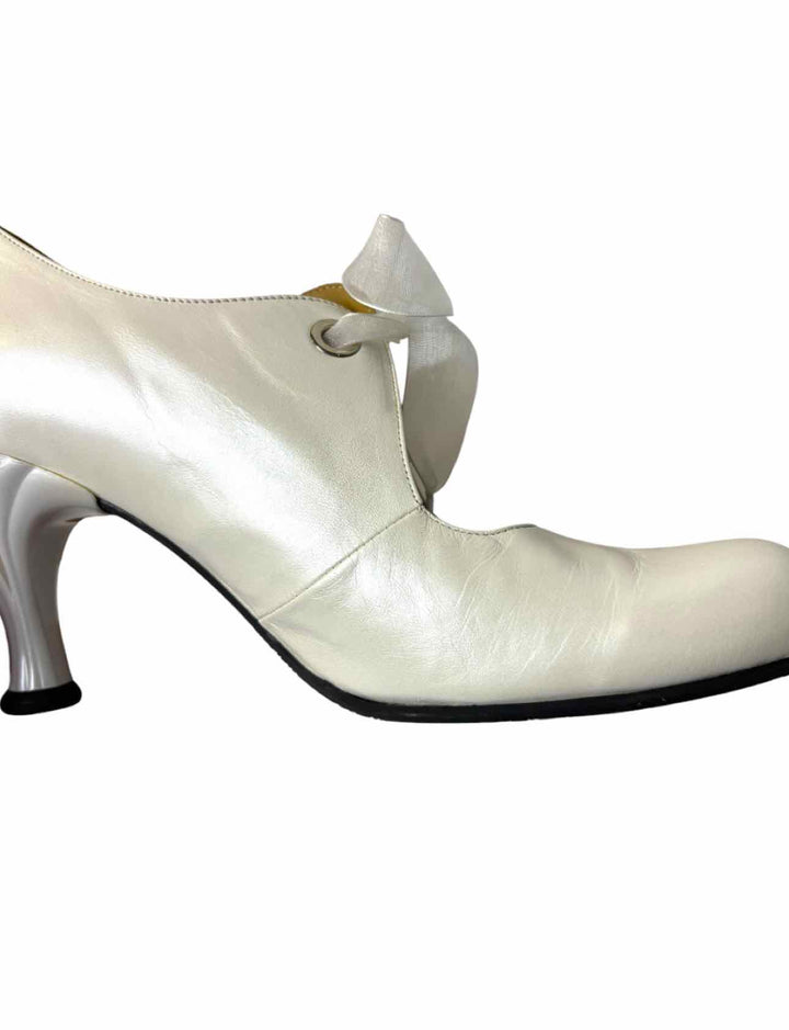 Fluevog Size 12 Starlight Ribbon Pumps
