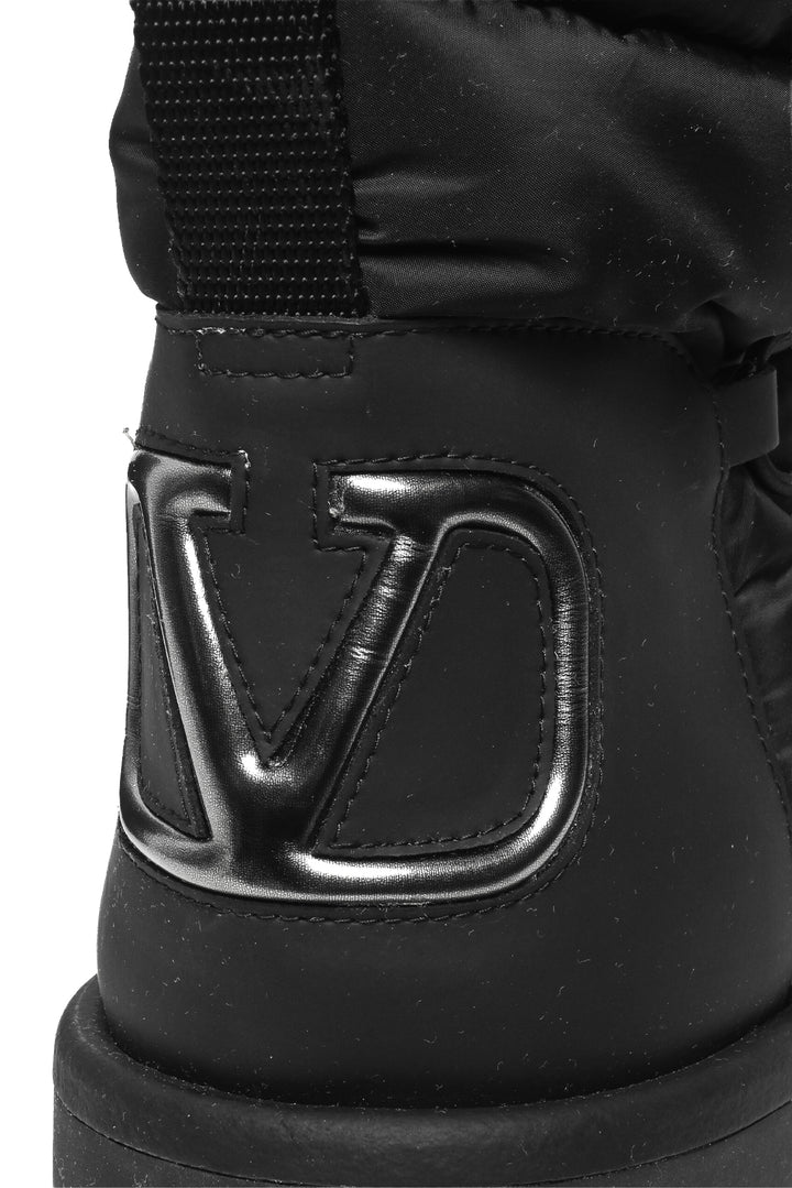 Valentino Size 42 Nylon Winter Boots