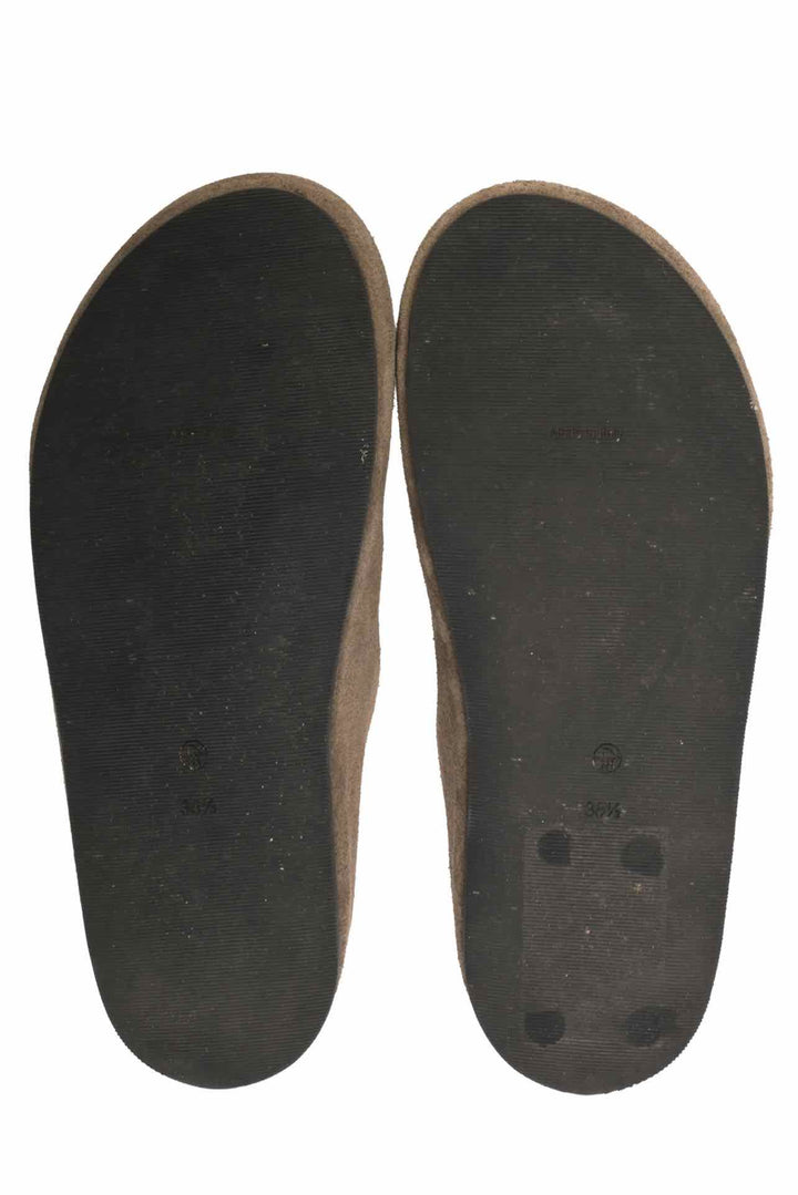 The Row Size 35.5 Hudson Suede Mules