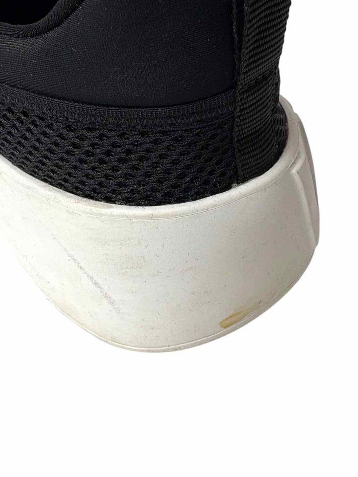 Roger Vivier Crsytal Embellished Buckle Size 40 Sneaker