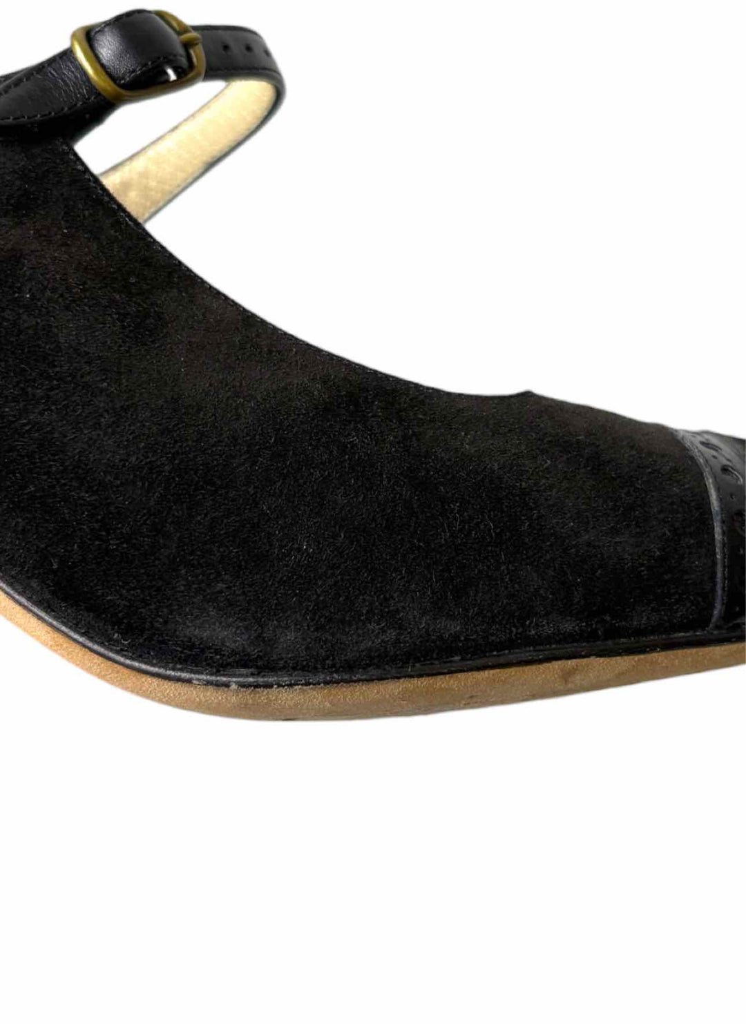Manolo Blahnik Size 38 Suede & Leather Trim Pumps