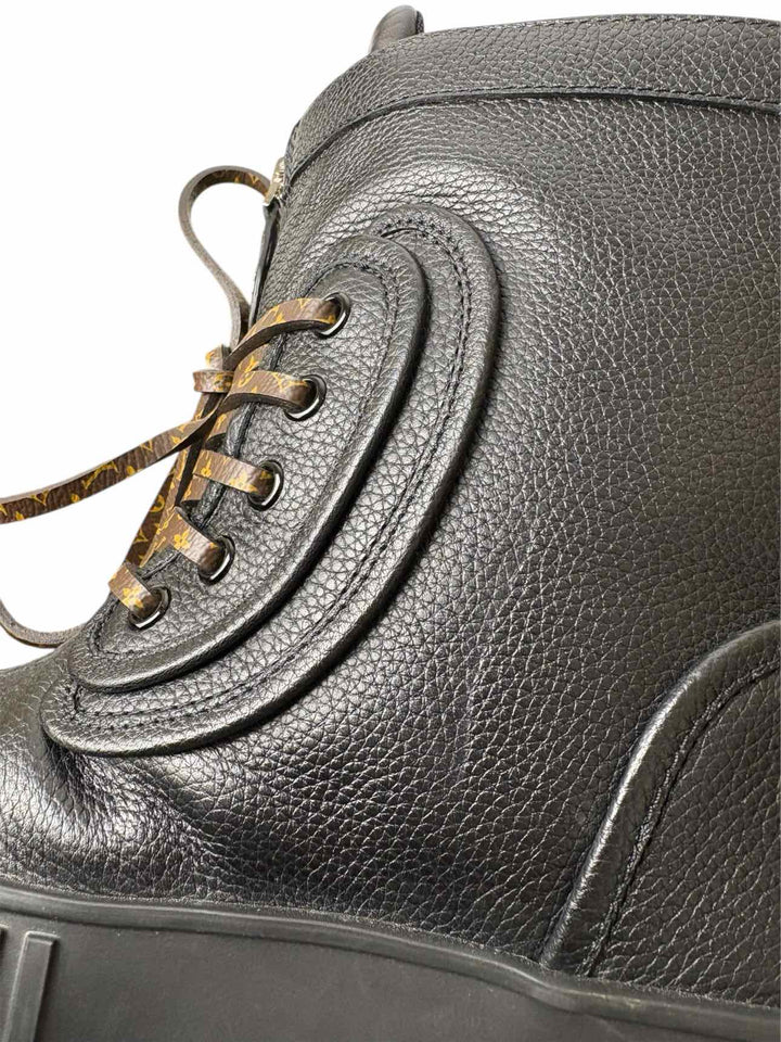 Louis Vuitton Size 36 Monogram Slalom Flat Half Boots