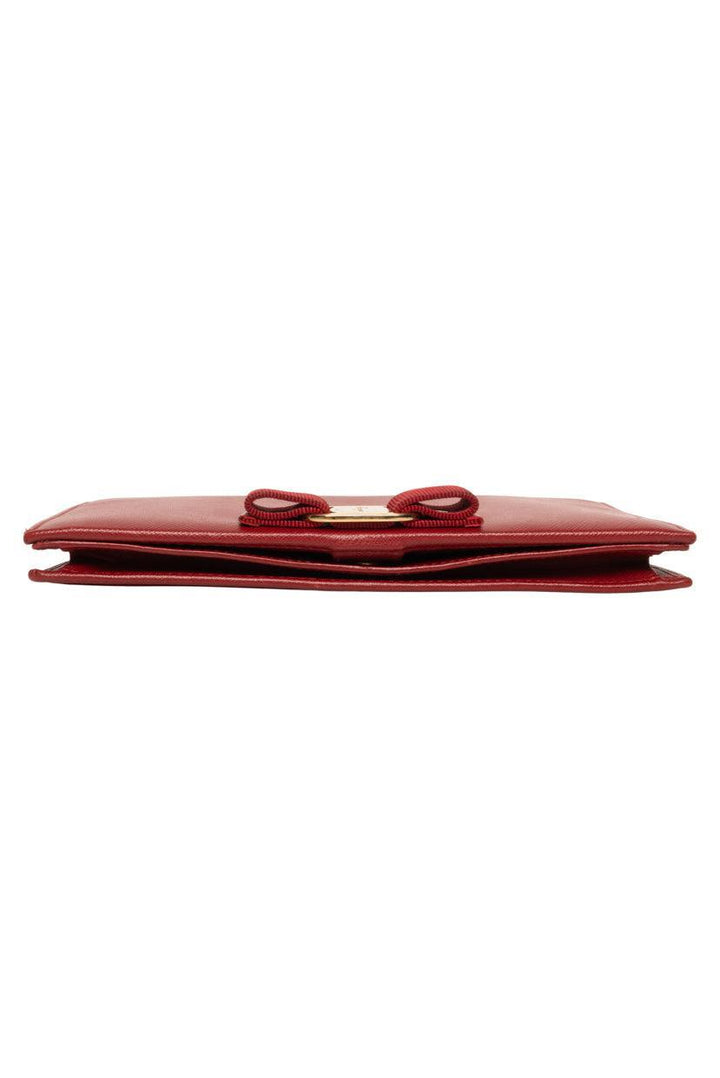 Salvatore Ferragamo Vara Bow Wallet on Chain