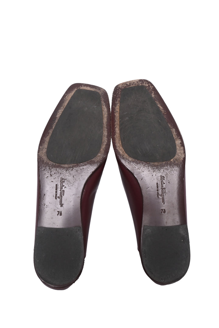 Salvatore Ferragamo Size 7.5 Loafers