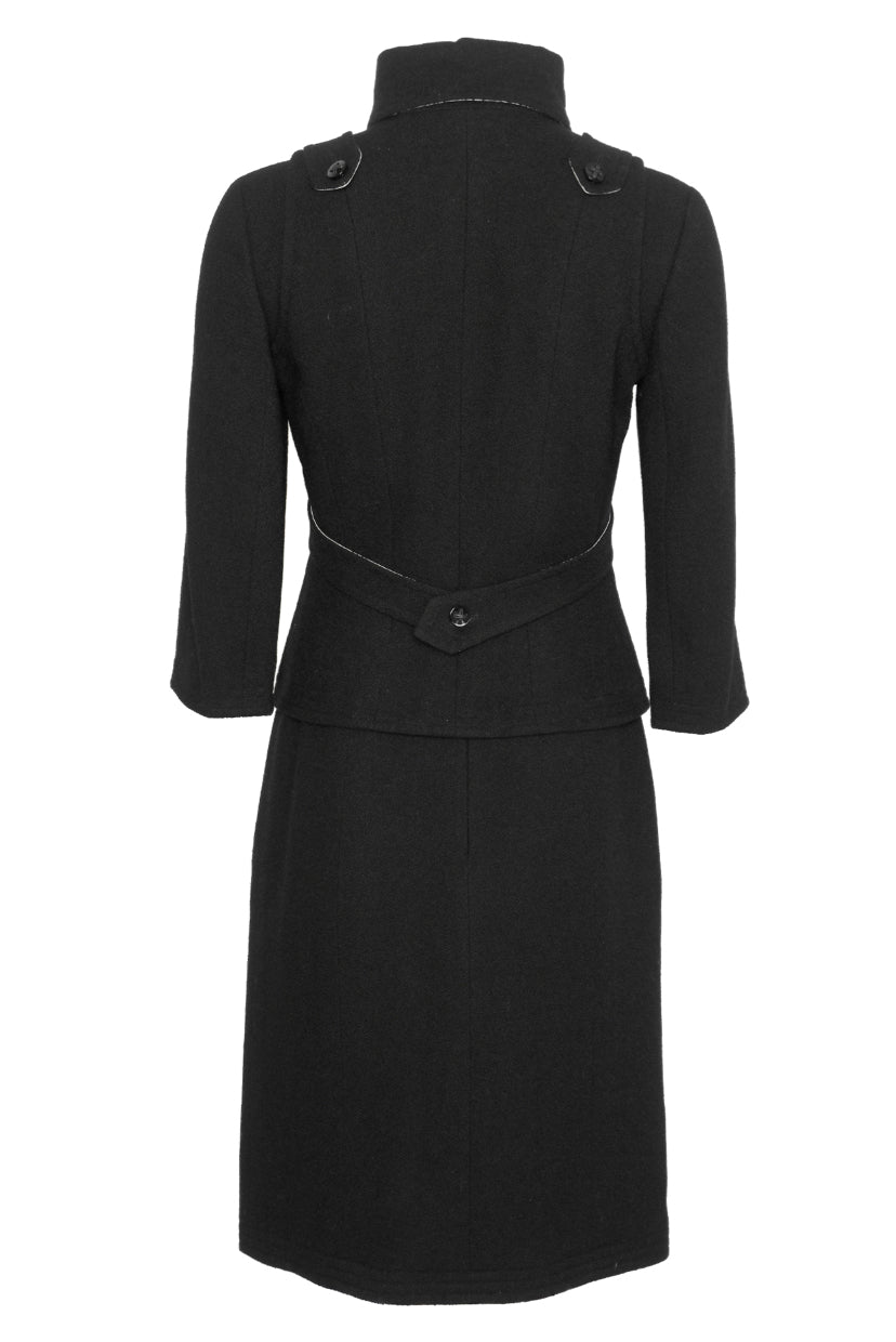 Chanel Size 38 2006 Wool Skirt Suit