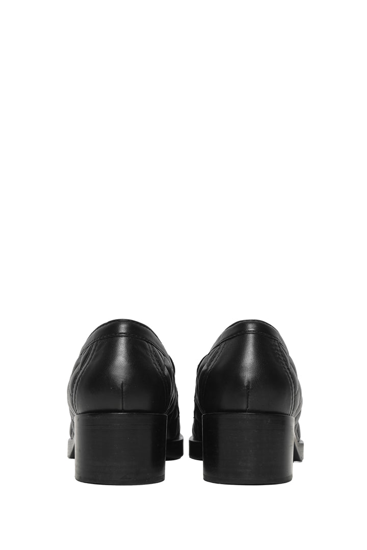 Chanel Size 38.5 Lambskin Quilted CC Heart Loafers