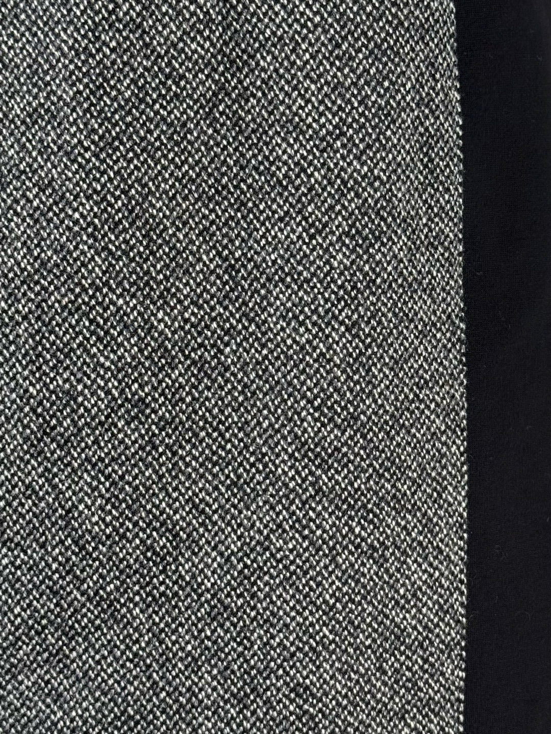 Burberry Size 8 Pencil Skirt