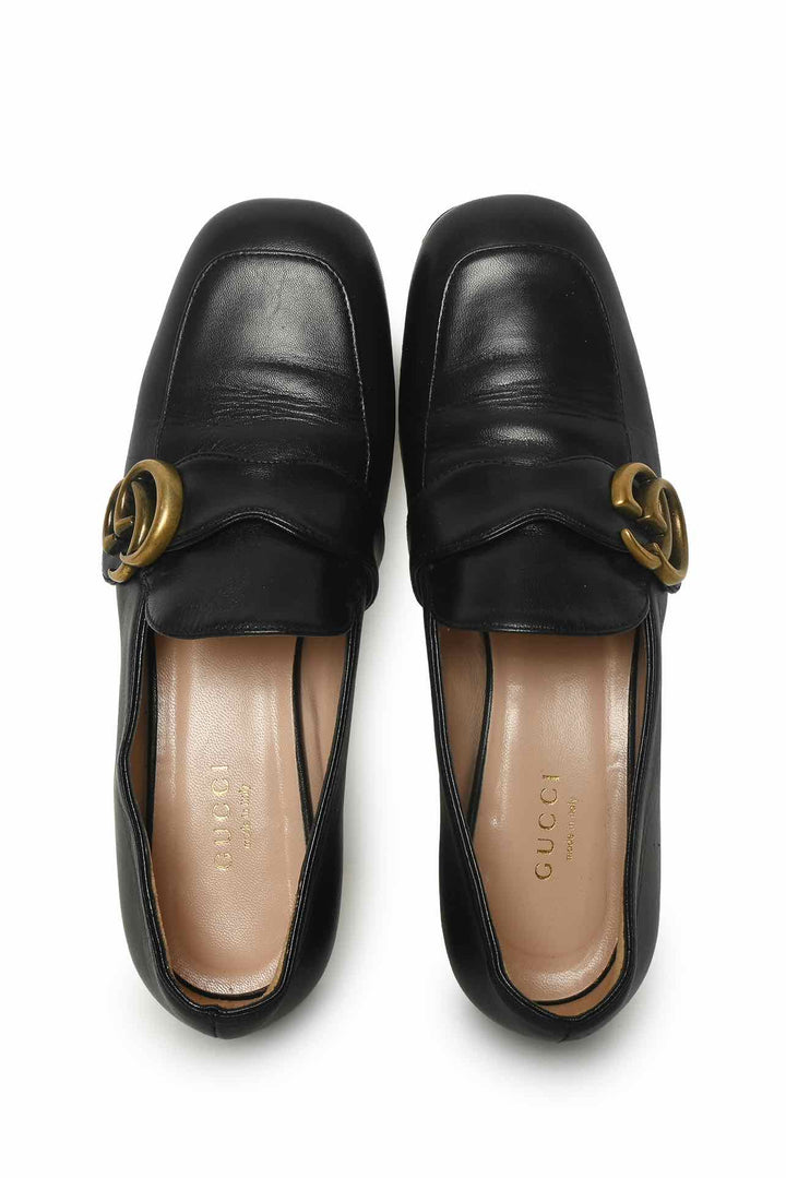 Gucci Size 35 Leather GG Marmont Loafers