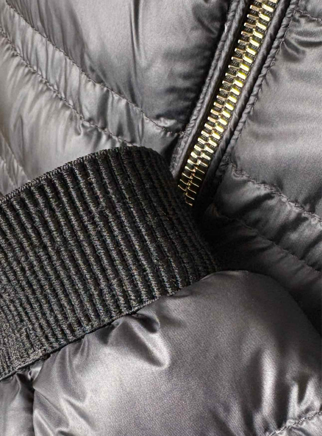 Moncler Size 2 Violette Giubbotto Down Jacket