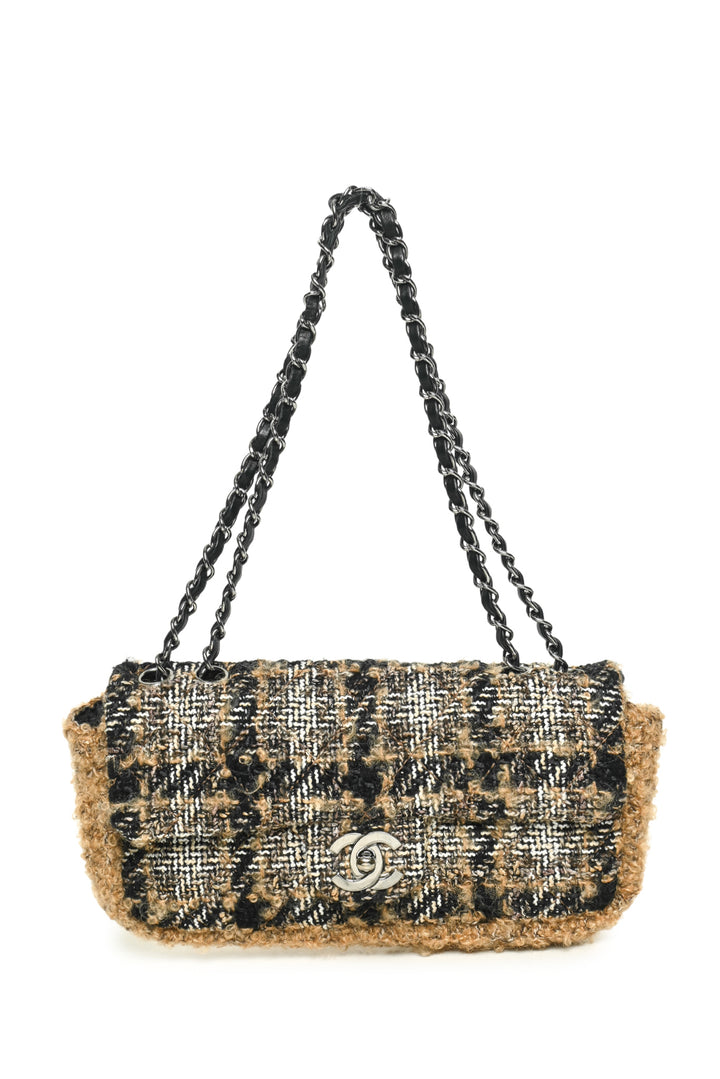 Chanel 2005-2006 Tweed East West Single Flap Shoulder Bag