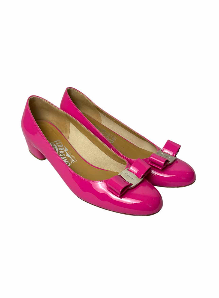 Ferragamo Size 8 Vara Bow Patent Leather Pumps