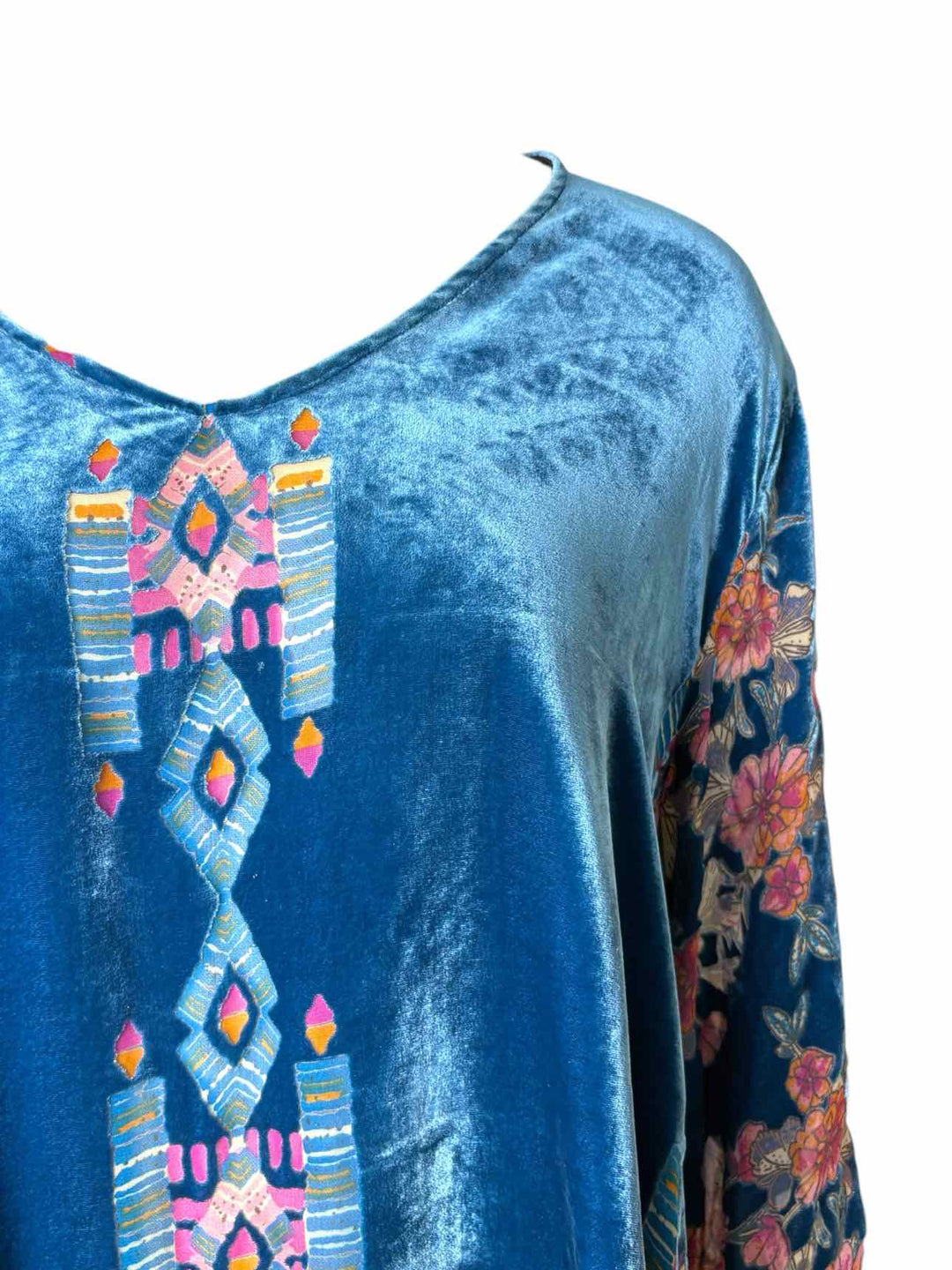 Johnny Was Printed Velvet Size XL Tops
