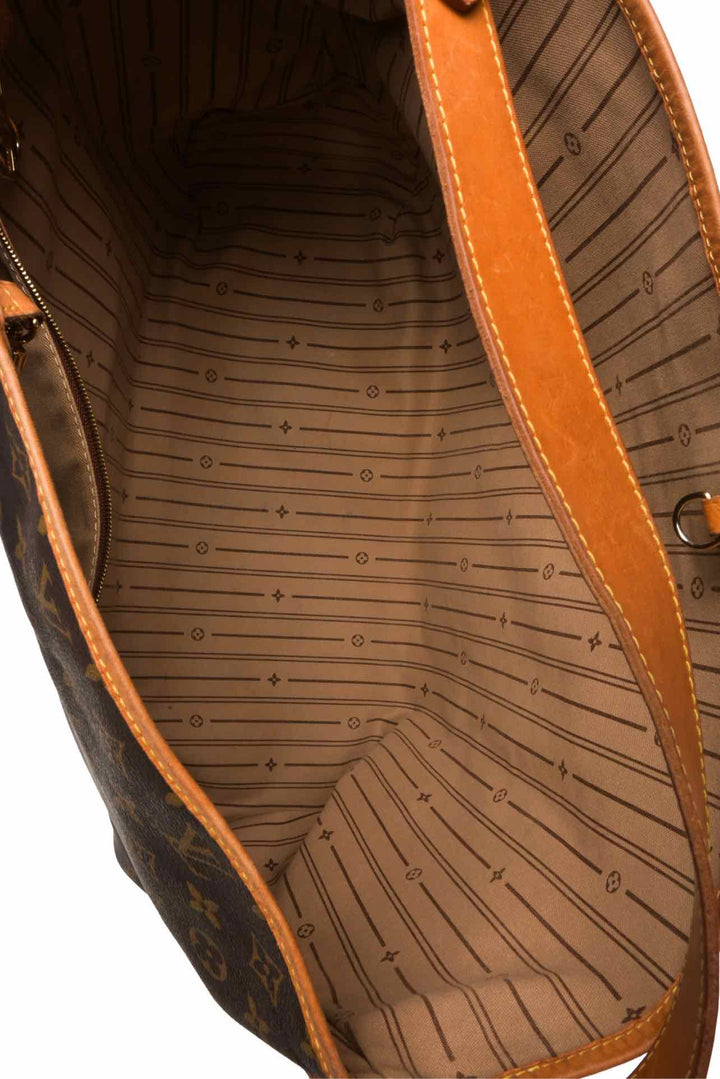 Louis Vuitton 2012 Delightful GM