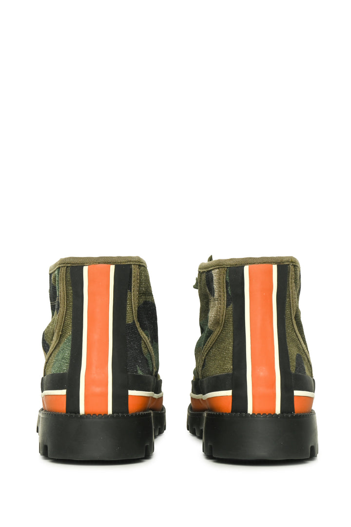 Valentino Size 39 Camo Canvas High Top Sneakers