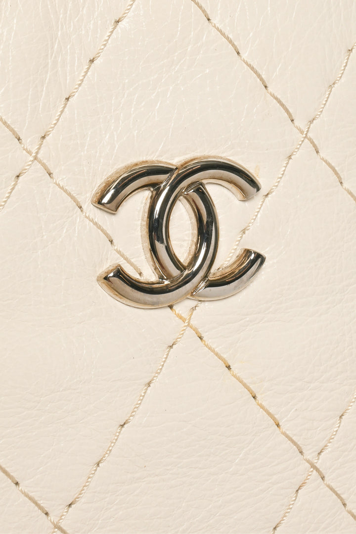 Chanel 2009-2010 On The Road Tote
