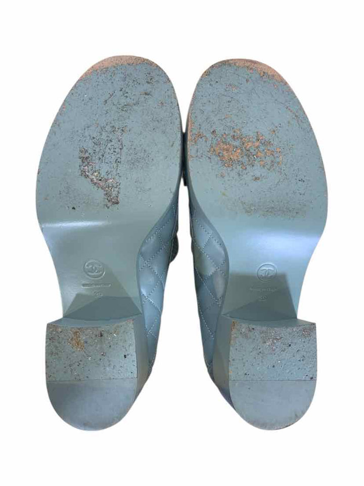 Chanel Size 39 Loafers