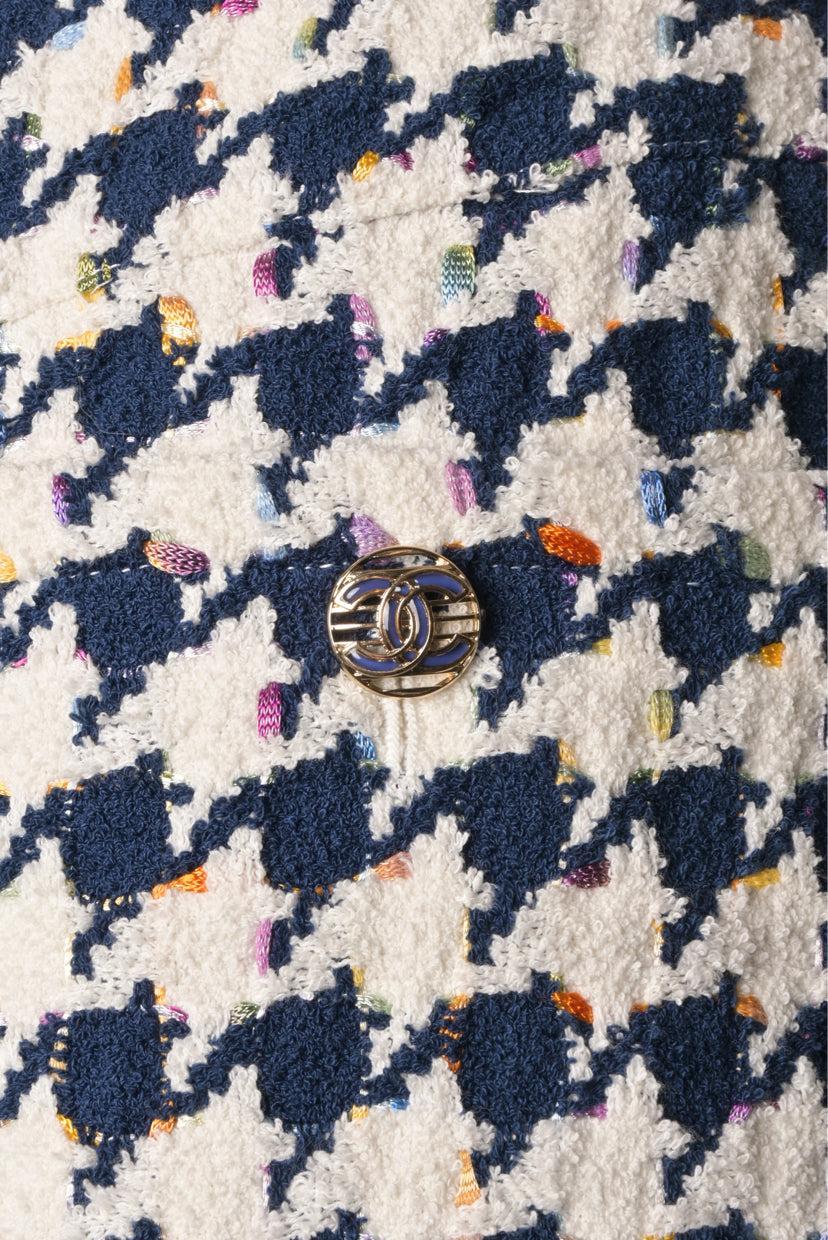 Chanel Size 36 Houndstooth Mini Shorts