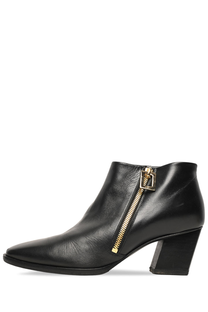 Roger Vivier Size 39 Leather Ankle Boots
