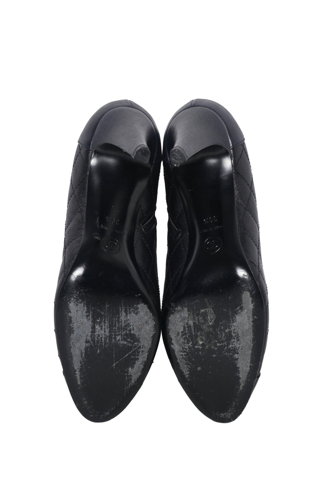 Chanel Size 39.5 Interlocking CC Logo Ankle Boots
