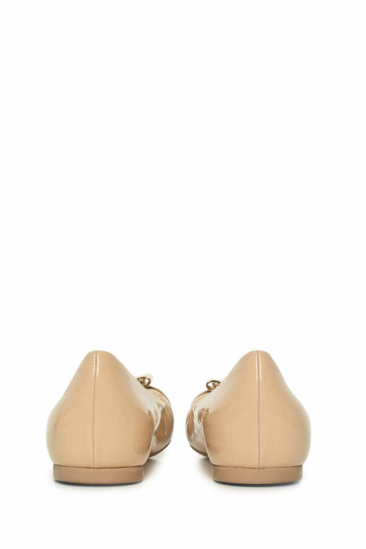 Salvatore Ferragamo Size 7 Patent Leather Ballet Flats