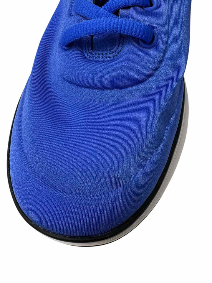 Chanel  Lycra Logo Size 39 Sneaker