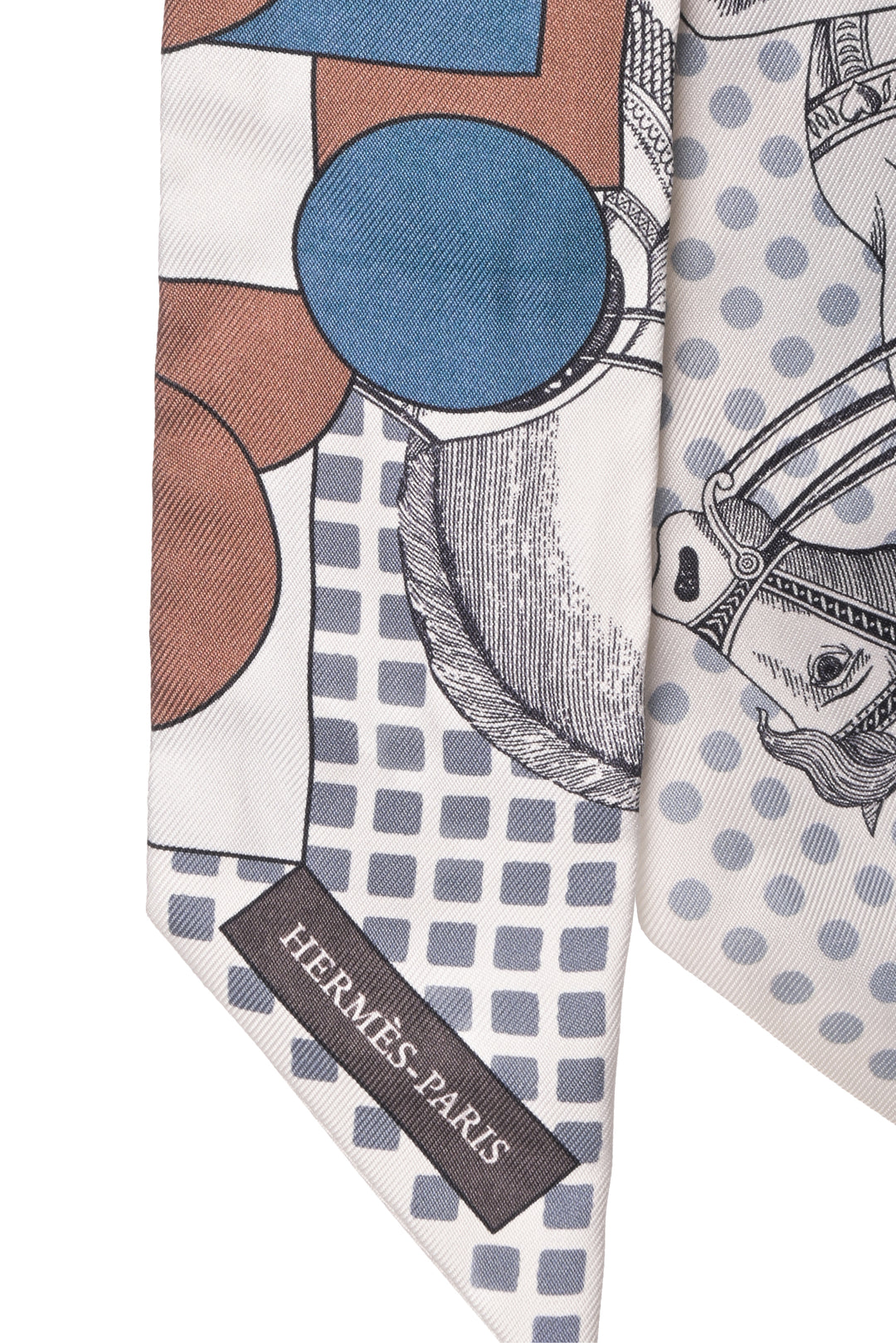 Hermes Cavalier En Formes Silk Twilly Scarf