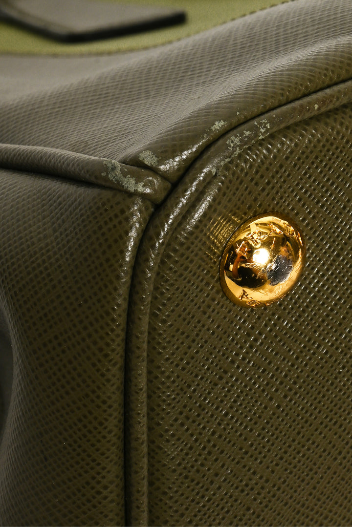 Prada Two Tone Double Zip Lux Saffiano Medium Tote