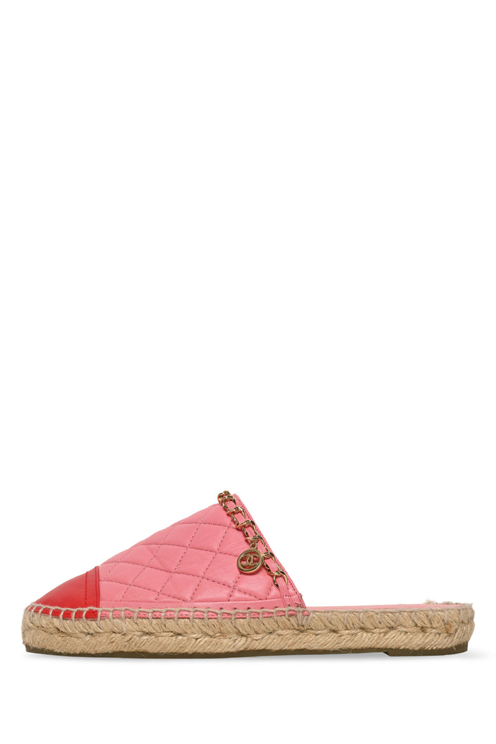 Chanel Size 36 Quilted Leather Chain Espadrille Mule Flats