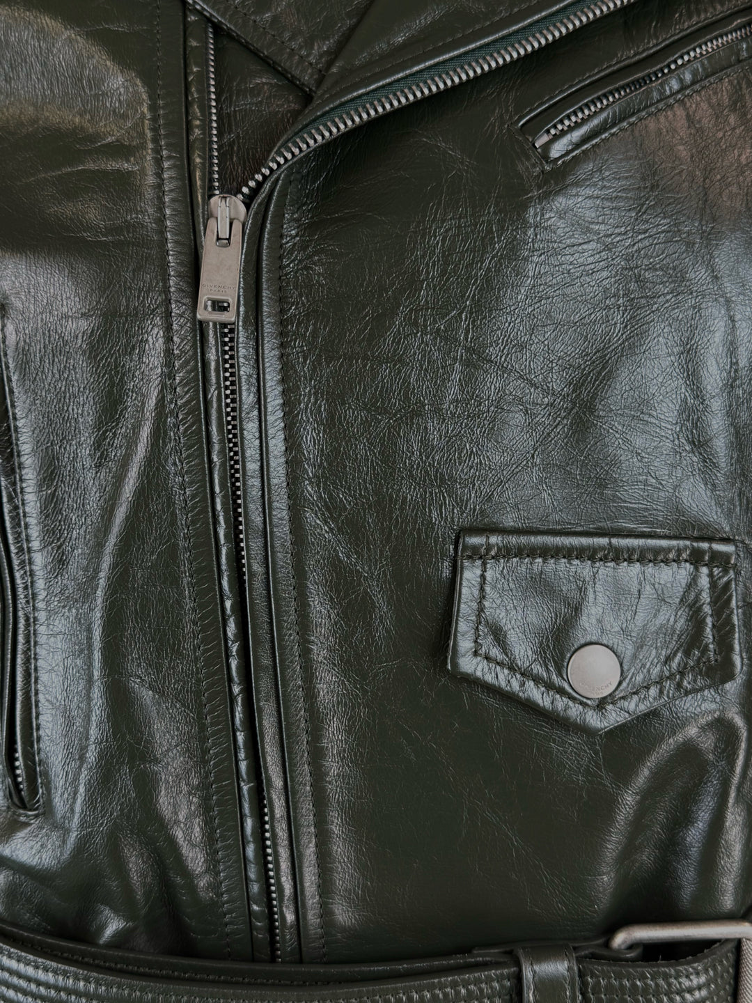 Givenchy Size 38 Cropped Calfskin Leather Jacket