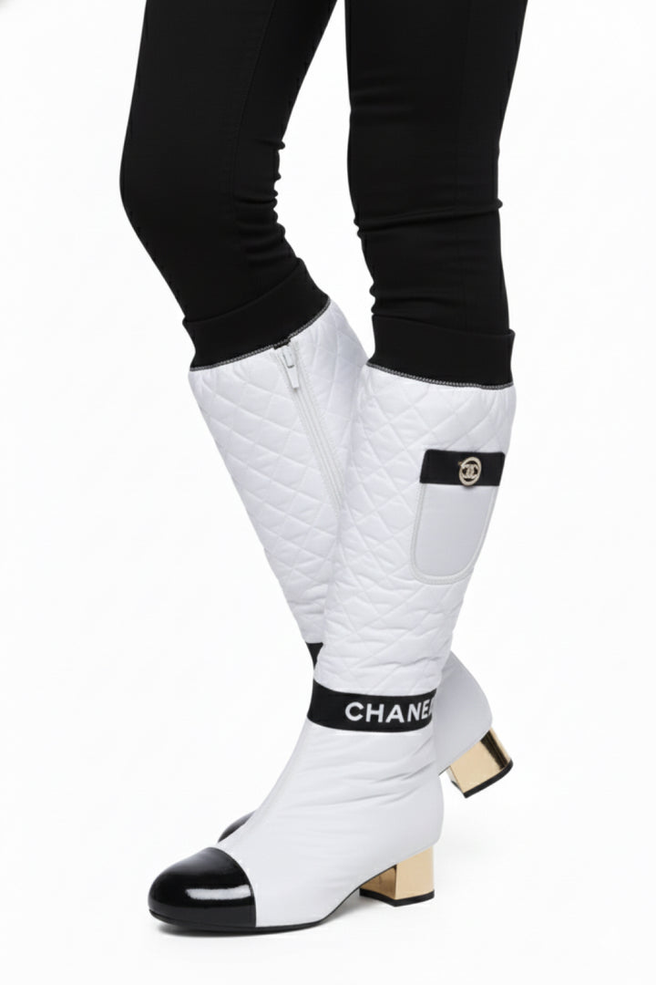 Chanel Size 39 2021 Interlocking CC Logo Convertible High Boots