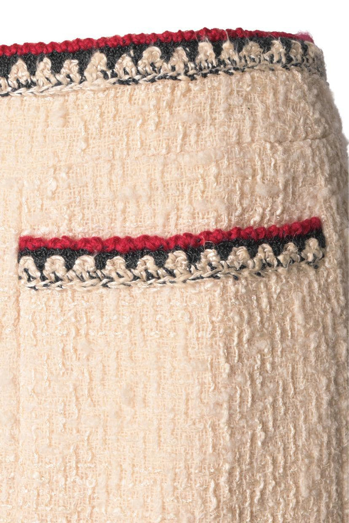 Chanel Size 38 2006 Tweed Contrast Trim Skirt