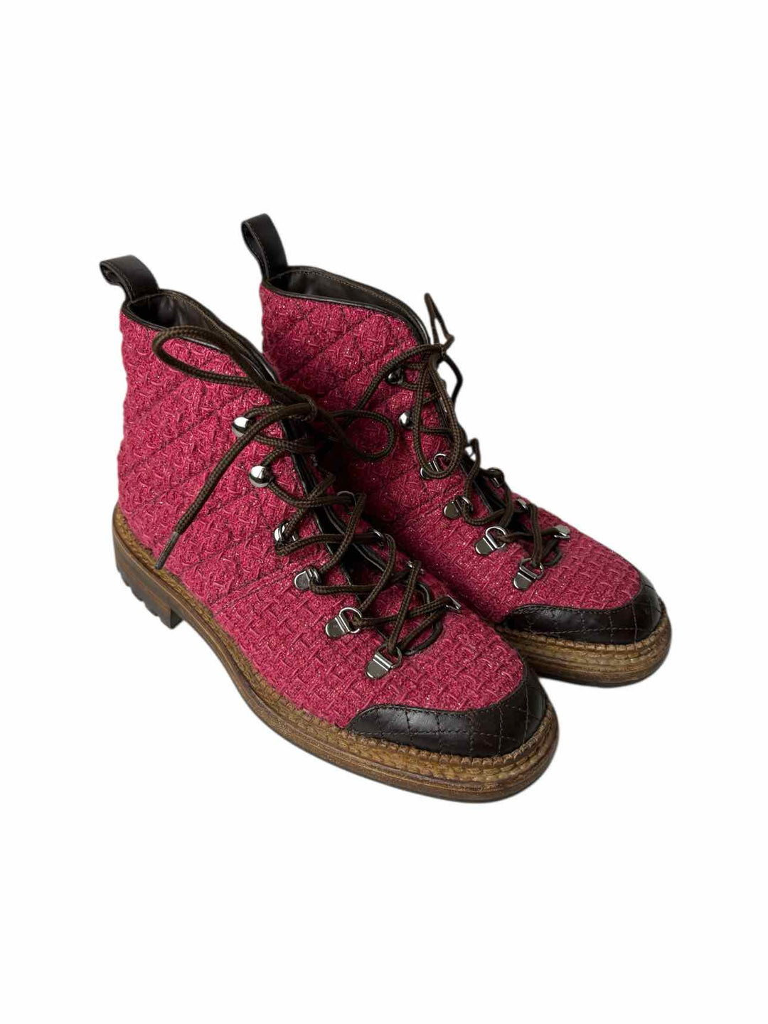 Chanel Size 38 Tweed & Leather Trekking Short Ankle Boots